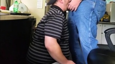 Daddy trucker dumps a quick load in Chubby Boy's mouth...