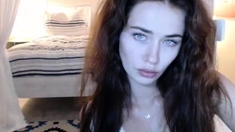 Amateur Teen Georgeus Brunette 2