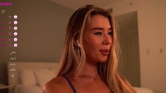 Solo booty assed babe ass toying masturbation in hi def