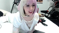 Webcam Teen masturbates and pretends you came in her mouth