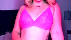 Amateur His Tall Blonde Fetish Masturbating On Live Webcam