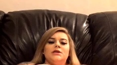 Amateur hottie solo masturbation