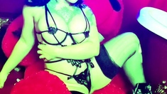 Big boob brunette masturbates on webcam