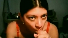 Desi woman knows deepthroat sucking