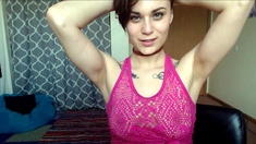 Amateur webcam babe showing her sexual goods