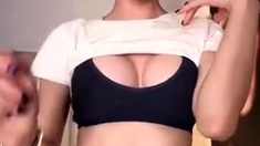 Love Chat Big Boobs Brunette Masturbating For Cam