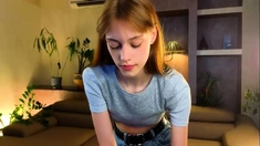 Brunette Solo Webcam Masturbation