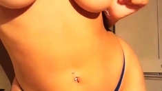 Amateur Webcam Babes Going Solo