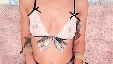 Hot teen lauryn may solo toying