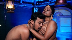 Sexy milf babe playing with dildo on webcam