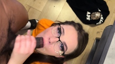 Amateur gloryhole blowjob and cumshot
