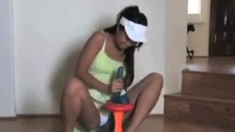 ASIAN TEEN PLAY WITH BIG DILDO